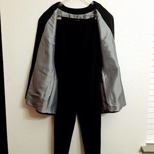 Nicola Business Suit